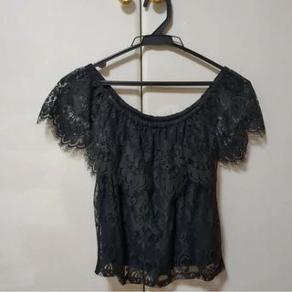 ホリスター(Hollister)のHollister XS 黒レーストップス(シャツ/ブラウス(半袖/袖なし))