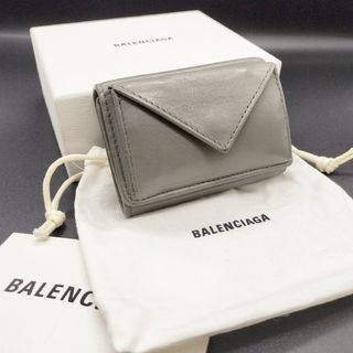 Balenciaga - 【エレガントな収納✨】　バレンシアガ　三つ折り財布 レター型 山羊革 箱付き