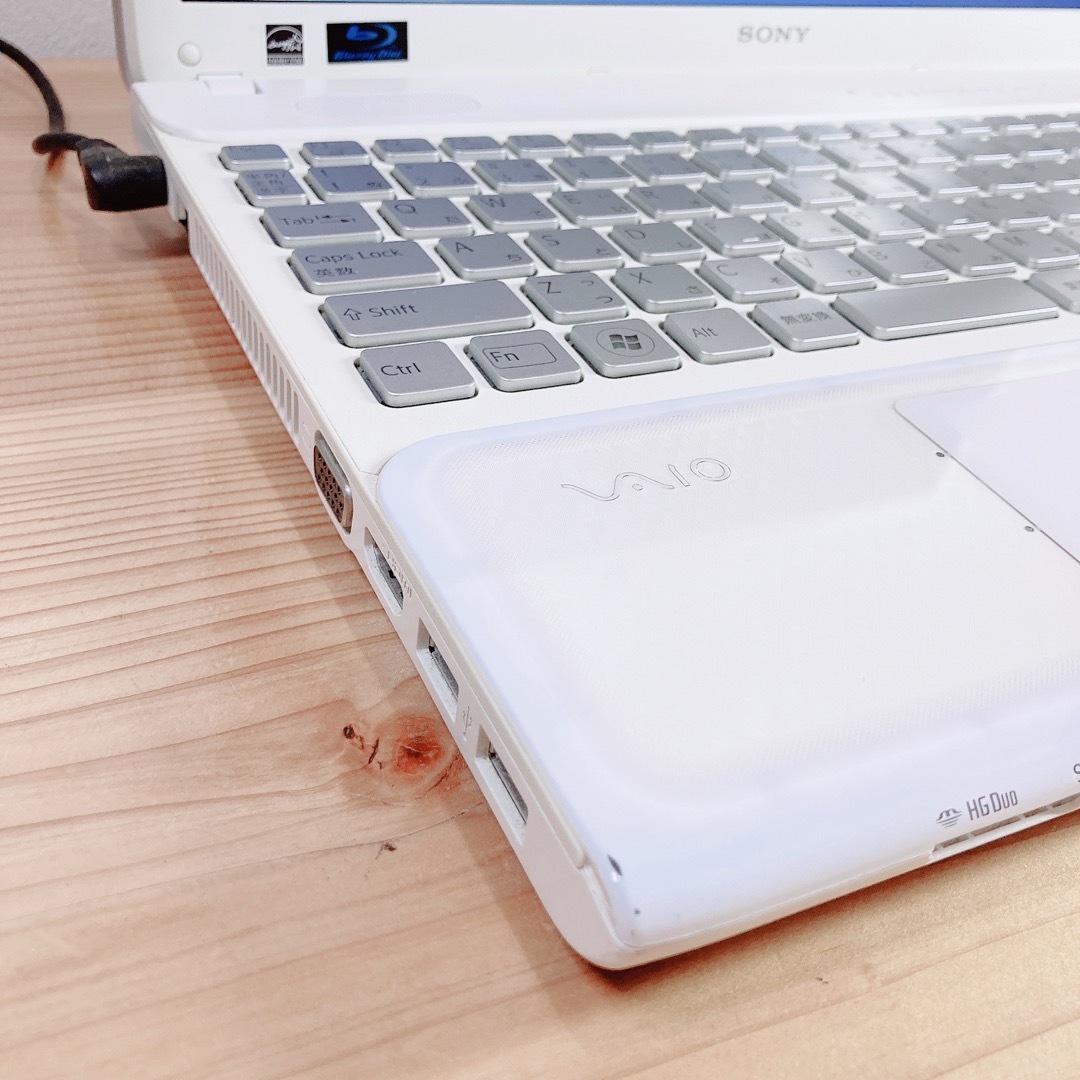 VAIO/SONY/白/SSD/Windows11/オフィス付/ノートパソコン VAIO/SONY/白/SSD/Windows11/オフィス付/ノートパソコン