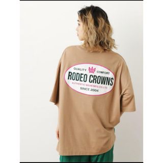 RODEO CROWNS WIDE BOWL - ロデオクラウンズ ビッグオーバルパッチTシャツ　ベージュ