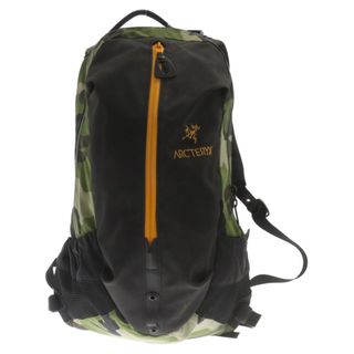 アークテリクス(ARC'TERYX)のARC'TERYX アークテリクス ×BEAMS ビームス Arro 22 Woodland Camo ウッドランドカモ柄バックパック 25361 カーキ(バッグパック/リュック)