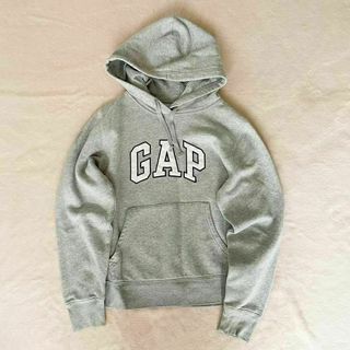 049ギャップ　GAP パーカー　フーディ　グレー系　ロゴ　Mサイズ(パーカー)