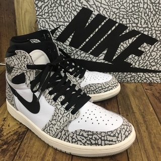 ナイキ(NIKE)のNIKE AIR JORDAN 1RETRO HIGH OG WHITE CEMENT ナイキ エア ジョーダン 1 レトロ ハイ オージー ホワイトセメント【7440-004】(スニーカー)