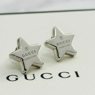 グッチ(Gucci)のグッチ　スターモチーフ　ピアス　両耳　シルバー925 ロゴ刻印(ピアス)