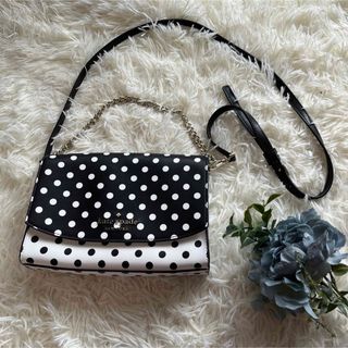 ケイトスペードニューヨーク(kate spade new york)のケイトスペード　2wayバック　ホワイト×ブラック　ドット　水玉　チェーン(ショルダーバッグ)