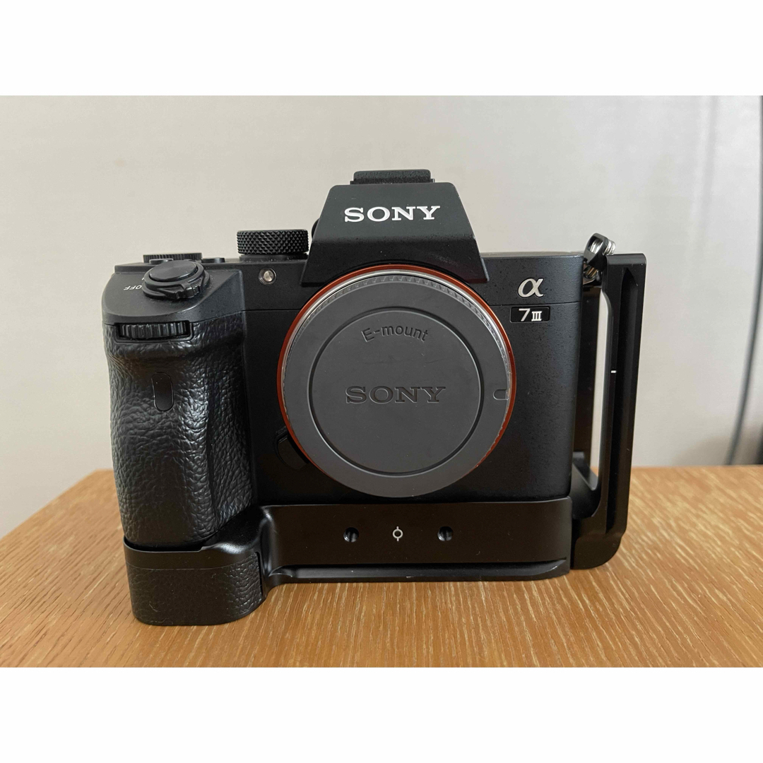 SONY - 【美品】SONY ILCE−7M3 α7Ⅲ おまけありの通販 by mkmkmk's SONY - 【美品】SONY ILCE−7M3 α7Ⅲ おまけありの通販 by mkmkmk's