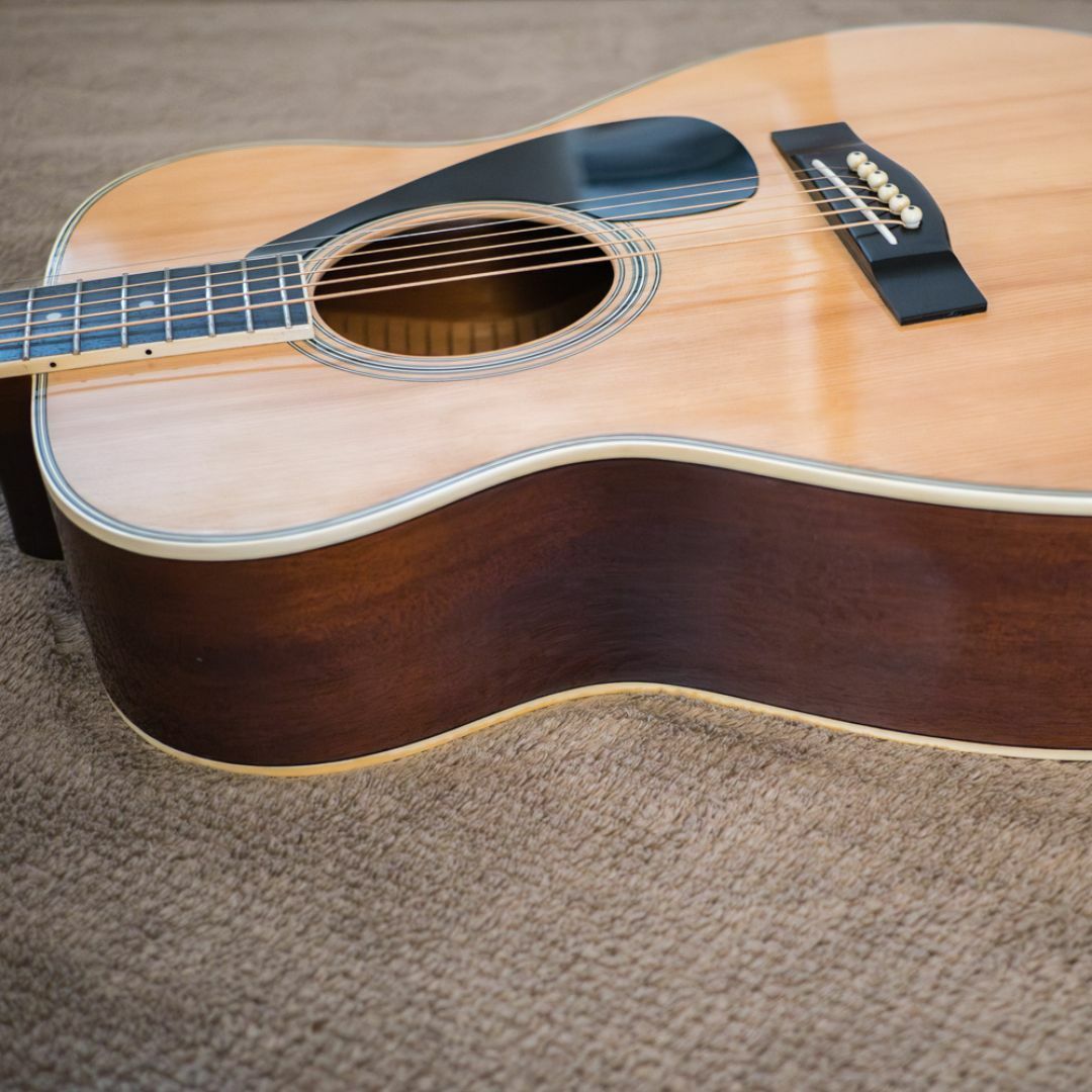 手渡し値引 YAMAHA FG-202D 1981年 手渡し値引 YAMAHA FG-202D 1981年