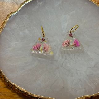 No.33 ハンドメイド　ピアス　イヤリング　押し花　レジン　プチプラ(ピアス)