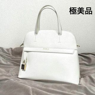 極美品 FURLA 2way パイパー ショルダー ハンド バッグ 鍵 現行ロゴ