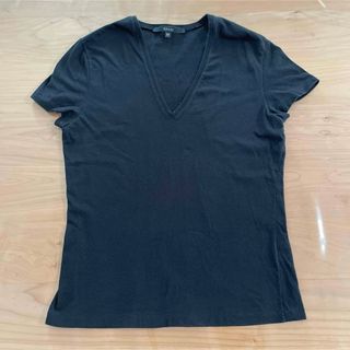 Gucci - GUCCI   Vネック　Tシャツ　ブラック　Mサイズ