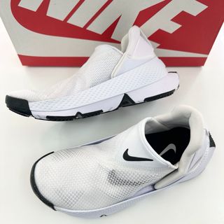 ナイキ(NIKE)のナイキ　GO FLYEASE ゴー　フライイーズ　新品　カジュアル　22.5cm(スニーカー)