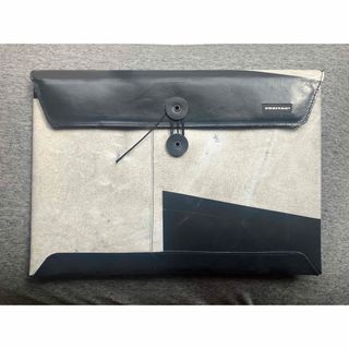 フライターグ(FREITAG)のfreitag f411 sleeve for laptop 13“/14”(その他)