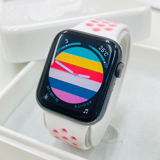 アップルウォッチ(Apple Watch)のapple watch SE 44mm 黒 アップルウォッチ本体 ナイキ(その他)