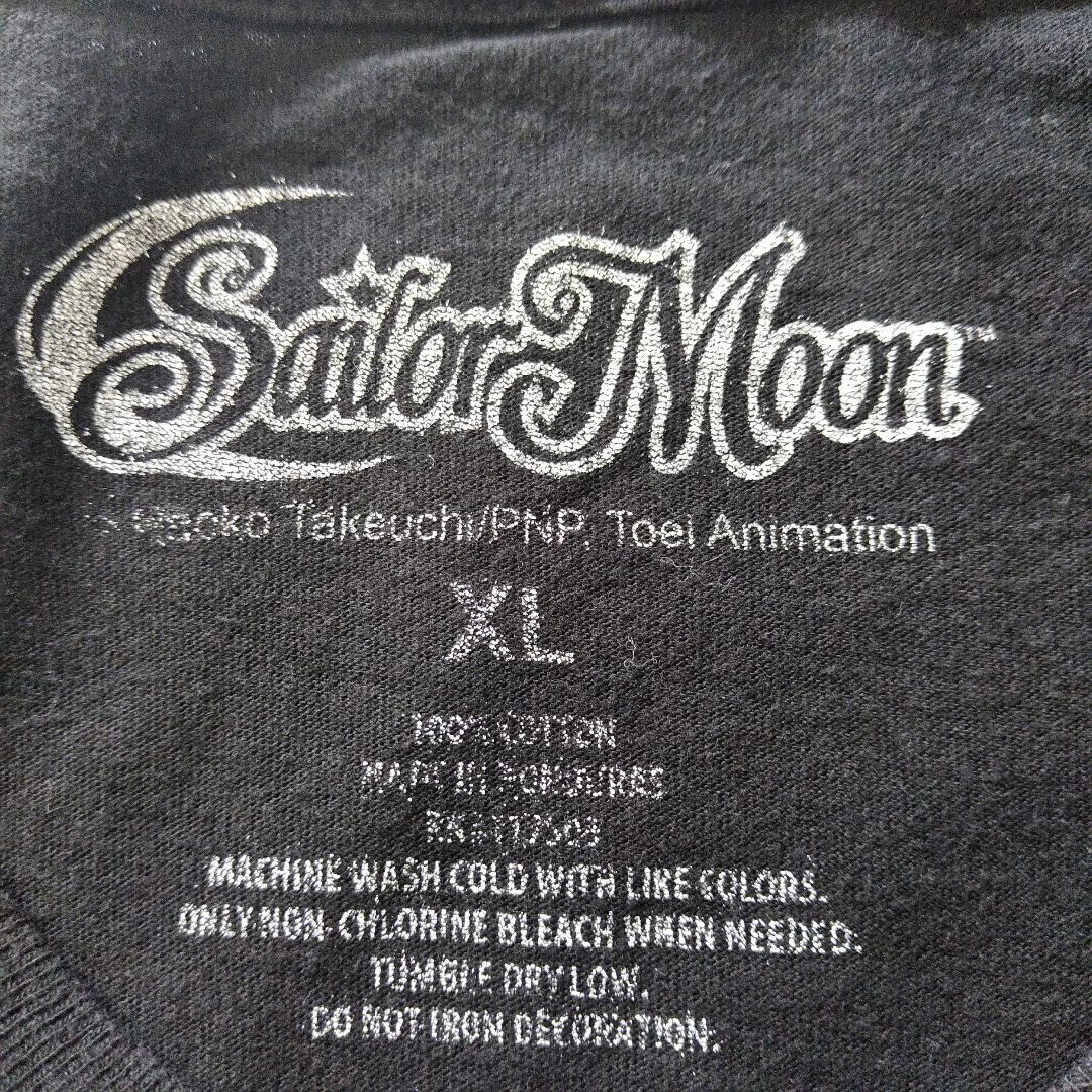古着 セーラームーン Tシャツ XLサイズ 黒 ブラックレディ 古着 セーラームーン Tシャツ XLサイズ 黒 ブラックレディ