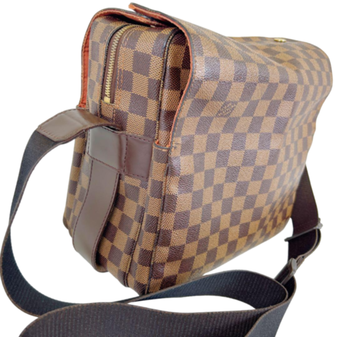 LOUISVUITTON ダミエ ナヴィグリオ ショルダーバッグ LOUISVUITTON ダミエ ナヴィグリオ ショルダーバッグ