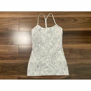 ルルレモン(lululemon)のルルレモン Lululemon Power Pose Tank サイズ4(タンクトップ)