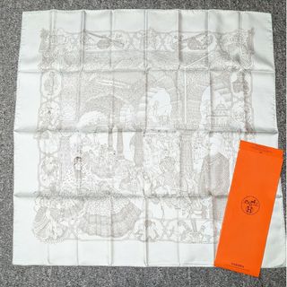 ほぼ未使用 Hermes エルメス シルクスカーフ カレ90 マハラジャ 水色