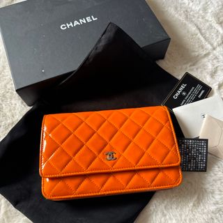 CHANEL - シャネル　CHANEL オレンジマトラッセ　ウォレットチェーンショルダーバック