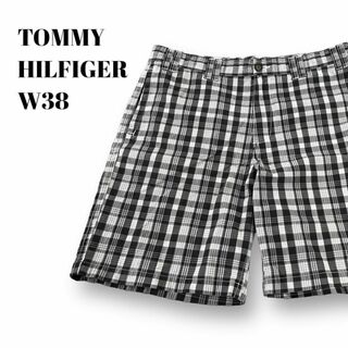 トミーヒルフィガー(TOMMY HILFIGER)のトミーヒルフィガー　コットンショートパンツ　古着　チェック　白黒　W38(ショートパンツ)