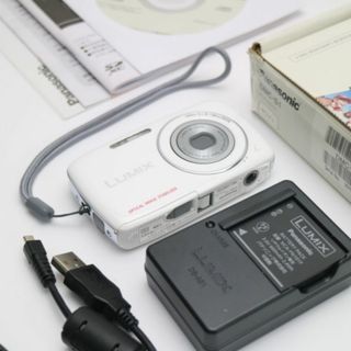 パナソニック(Panasonic)の新品同様 DMC-S1 ホワイト  M666(コンパクトデジタルカメラ)