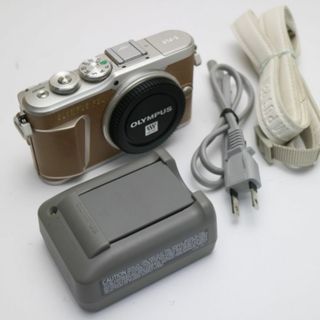 新品同様 OLYMPUS PEN E-PL9 ボディ ブラウン  M666