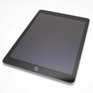 Apple - 新品同様 iPad 第5世代 Wi-Fi 32GB グレイ  M666