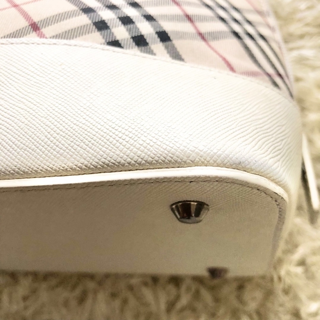 BURBERRY バーバリー ハンドバック キャンバス ベージュ 白ノバ BURBERRY バーバリー ハンドバック キャンバス ベージュ 白ノバ