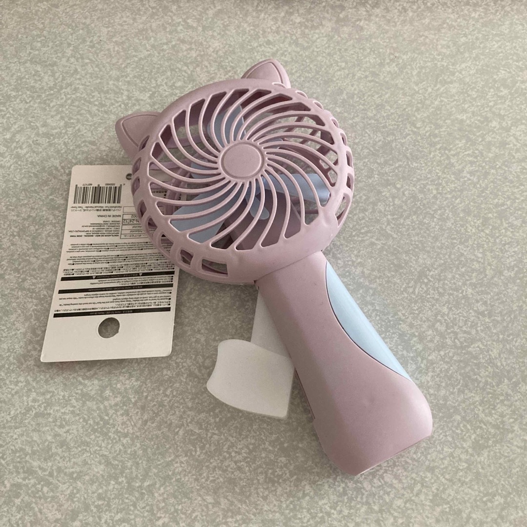 DAISO(ダイソー)のダイソー ハンディ扇風機 スマホ/家電/カメラの冷暖房/空調(扇風機)の商品写真