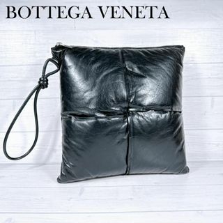 ボッテガヴェネタ(Bottega Veneta)のボッテガヴェネタ マキシ イントレチャート パデット クラッチバッグ ポーチ(クラッチバッグ)