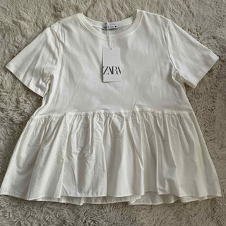 ザラ(ZARA)のZARAタグ付きフリルTシャツ(Tシャツ(半袖/袖なし))