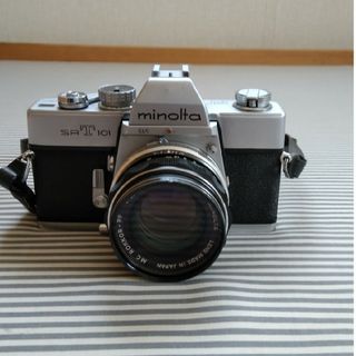 コニカミノルタ(KONICA MINOLTA)のミノルタ　SRT101(フィルムカメラ)