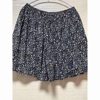 ジーユー(GU)の★GUの花柄パンツ【美品】XL★(カジュアルパンツ)