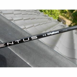 テーラーメイド(TaylorMade)のテーラーメイドスリーブ付　ＦＷ用シャフト　 VENTUS　　ＢＬＡＣＫ　７Ｓ(クラブ)