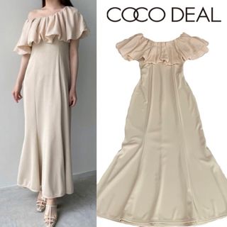 美品　COCO DEAL ココディール　オフショルバルーンケープカットワンピース