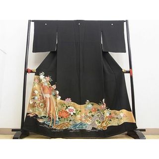 平和屋野田店■豪華黒留袖　尾長鶏流水花鳥文　金彩　逸品　BAAD2077yt(着物)