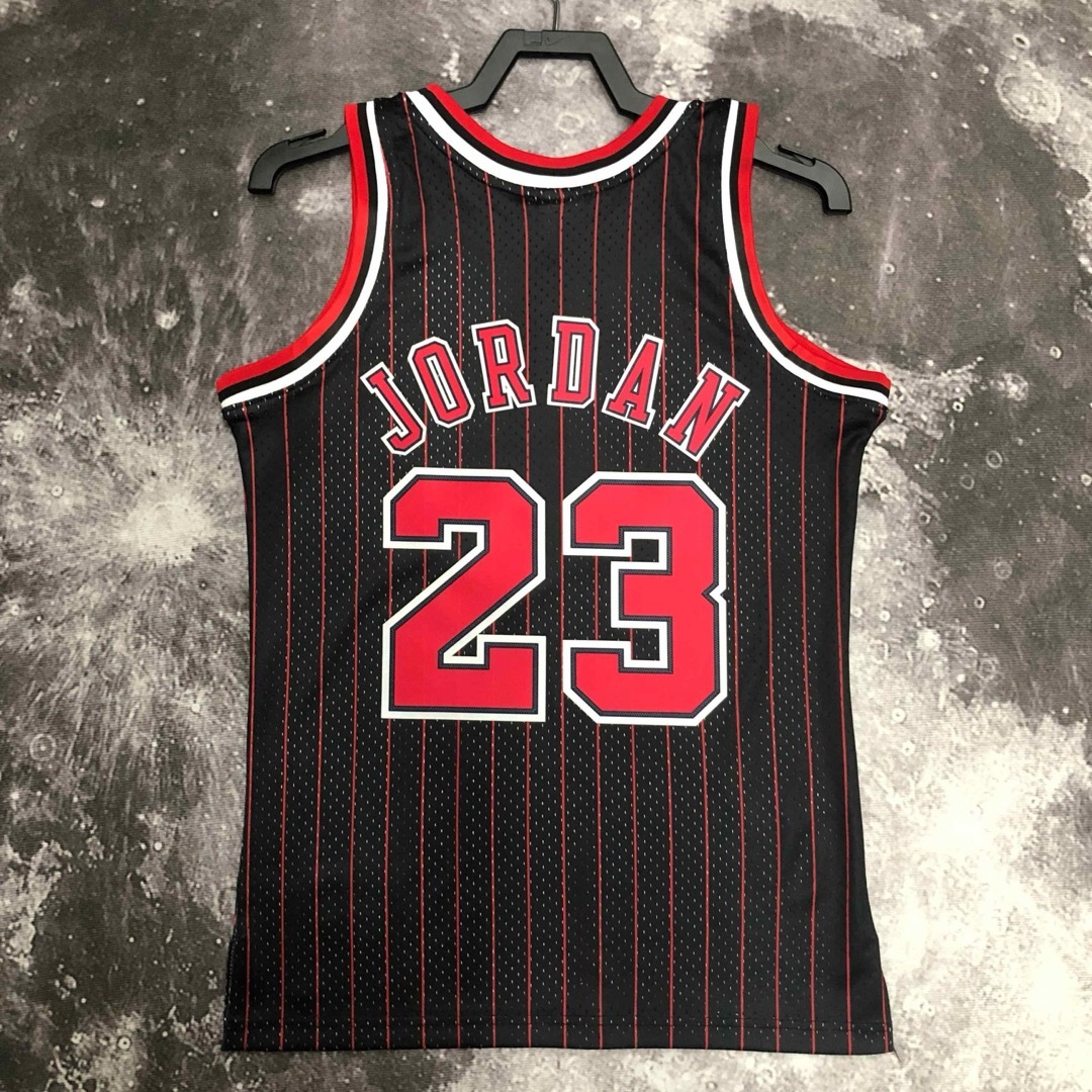 Mitchell & Ness - NBA マイケルジョーダンブルズジャージ Mitchell & Ness - NBA マイケルジョーダンブルズジャージ