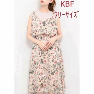 ケービーエフ(KBF)のKBF キャミソールワンピース　花柄(ひざ丈ワンピース)