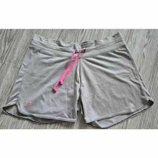 アンダーアーマー(UNDER ARMOUR)の【送料無料】アンダーアーマ　レディース　ショートパンツ　MDサイズ　グレー(ショートパンツ)