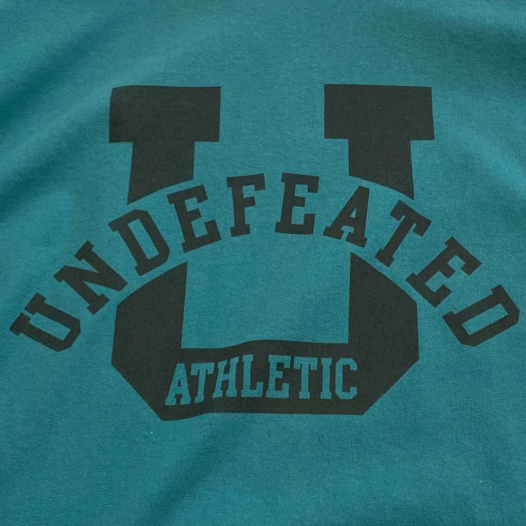 UNDEFEATED - USA製 UNDEFEATED カレッジプリント 大きめサイズ UNDEFEATED - USA製 UNDEFEATED カレッジプリント 大きめサイズ