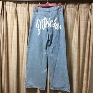 新品　バックロゴ　ワイドデニムパンツ　64