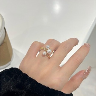 【売れてます】パール　リング　デザイン　指輪　シンプル　おしゃれ　韓国(リング(指輪))