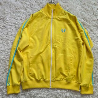 フレッドペリー(FRED PERRY)の【FRED PERRY】フレッドペリー L トラックジャケット イエロー(ジャージ)