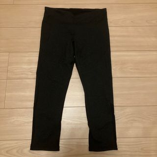 アンダーアーマー(UNDER ARMOUR)の☆ お値下げしました！ヨガやランニングに🎵　アンダーアーマー　サイズMD ☆(クロップドパンツ)