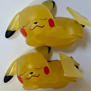 新品未使用 2個セット ポケモン ピカチュウ クリアイエローのフィギュア(キャラクターグッズ)