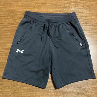 アンダーアーマー(UNDER ARMOUR)のアンダーアーマー　ハーフパンツ　150m 中古(パンツ/スパッツ)