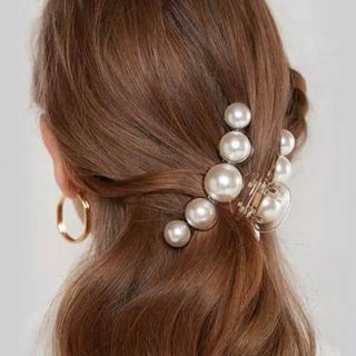 大人気❤️超可愛い！！オルチャン　パール　ヘアクリップ