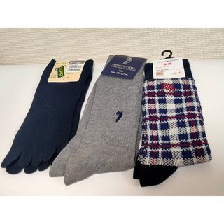 ユニクロ(UNIQLO)のメンズ 靴下 3足セット  新品 25~27~29cm(ソックス)