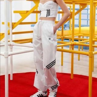 アディダス(adidas)の激レアadidas Originals×Danielle Cathari パンツ(ワークパンツ/カーゴパンツ)