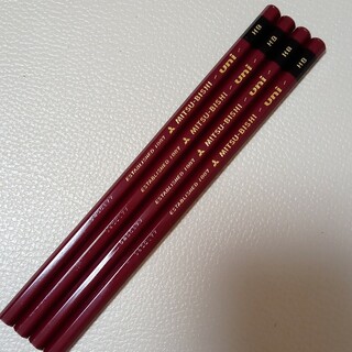 ミツビシエンピツ(三菱鉛筆)の鉛筆　HB　4本　三菱鉛筆（0630）(鉛筆)