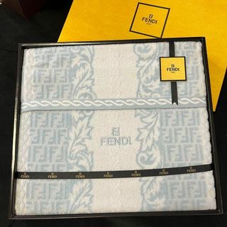 【未使用】FENDI フェンディ ズッカ柄 タオルケット140cm200cm水色